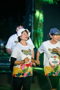 BIB: 
                            <button type="button" onclick="openModal(26844212)" class="btn btn-primary btn-sm float-right btn-popup" data-toggle="modal" data-target=".modal-high-quality">
                        <i class="fas fa-shopping-cart"></i> Add to Cart
                    </button>
                                            <button type="button" onclick="isThisMe(26844212, true)" class="btn btn-success btn-sm float-right btn-popup btn-isme hidden" data-toggle="tooltip" data-placement="bottom" title="นี่คือรูปของคุณใช่ไหม คลิกที่นี่เพื่อเอาเข้าอัลบั้ม">
                        <i class="fas fa-plus"></i> Add to album
                    </button>
                    <button type="button" onclick="isThisMe(26844212, false)" class="btn btn-warning btn-sm float-right btn-popup btn-isnotme hidden">
                        <i class="fas fa-ban"></i> Remove from album
                    </button>